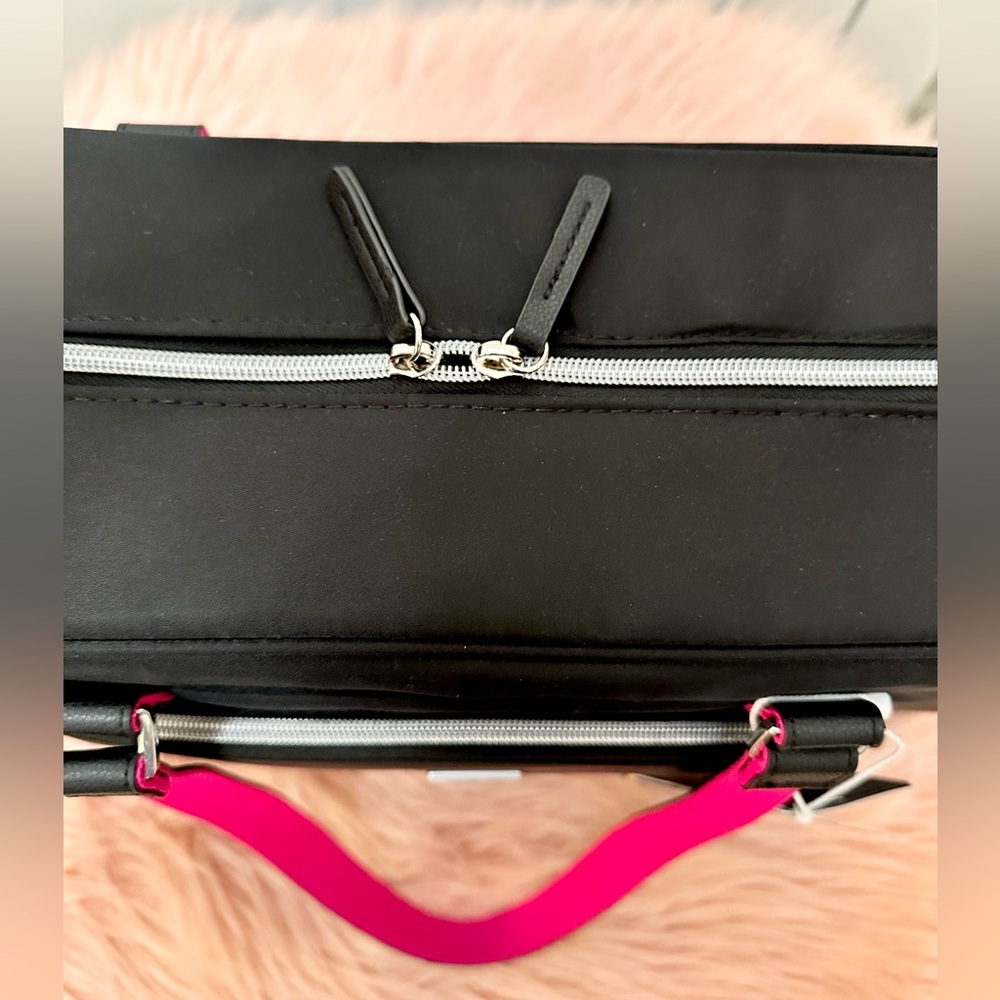 SJP Convertible Weekender Travel Carry-On Duffel Bag Black and Pink NEW! FIRM!! - Picture 8 of 16